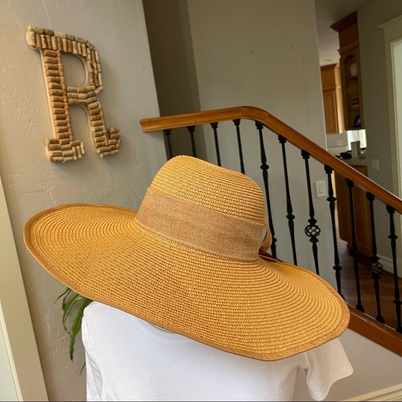 Summer Sun Hats with 100% Grass Size: Medium - Picture 3 of 8